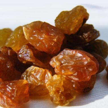Munakka Raisins (Abjosh): A Natural Way to Boost Energy & Iron Intake